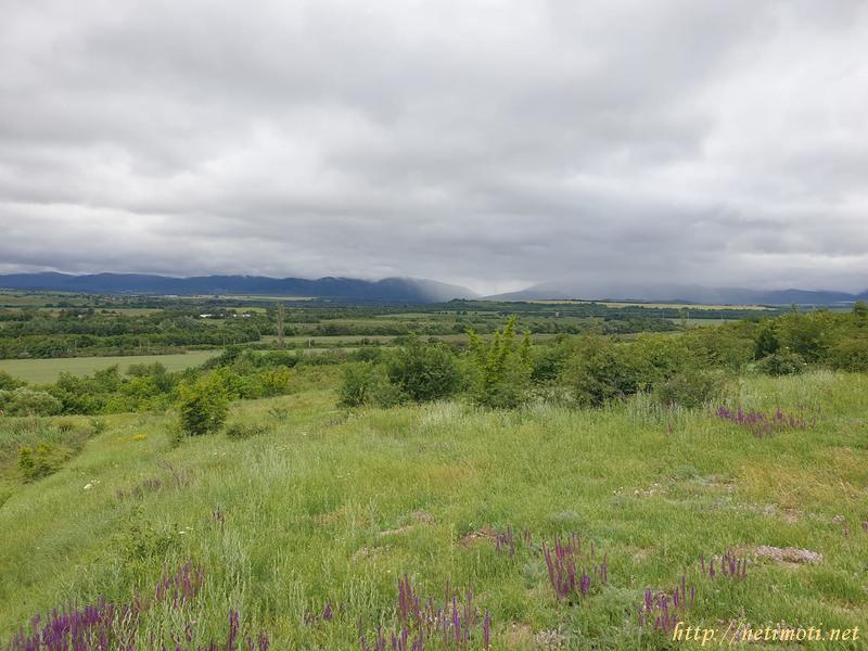 Снимка 1 на земеделска земя в Шумен област - с.Троица в категория недвижими имоти продава - 6600 м2 на цена  2025 EUR 