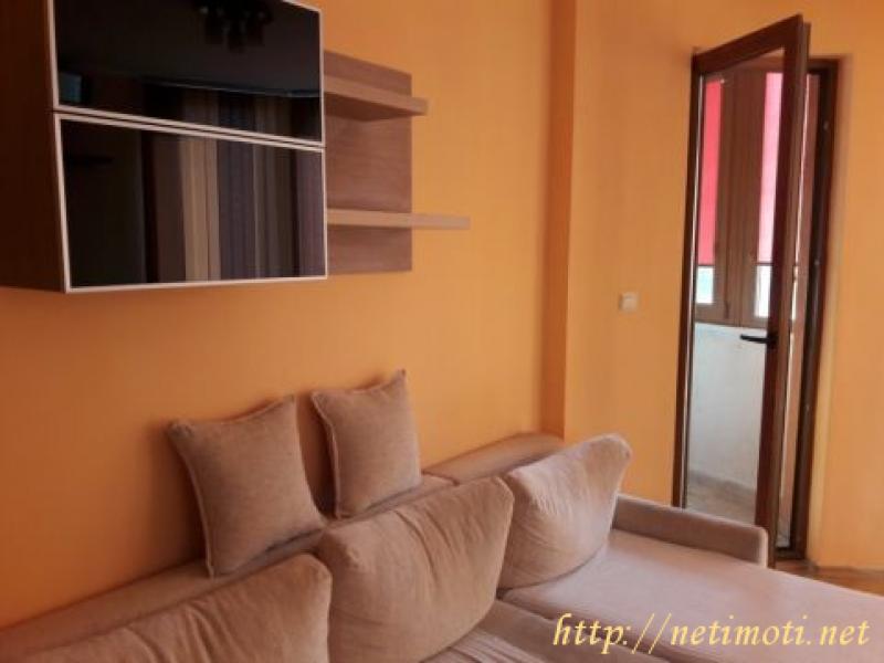 Снимка 1 на двустаен апартамент в Варна - Бриз в категория недвижими имоти дава под наем - 58 м2 на цена  256 EUR 