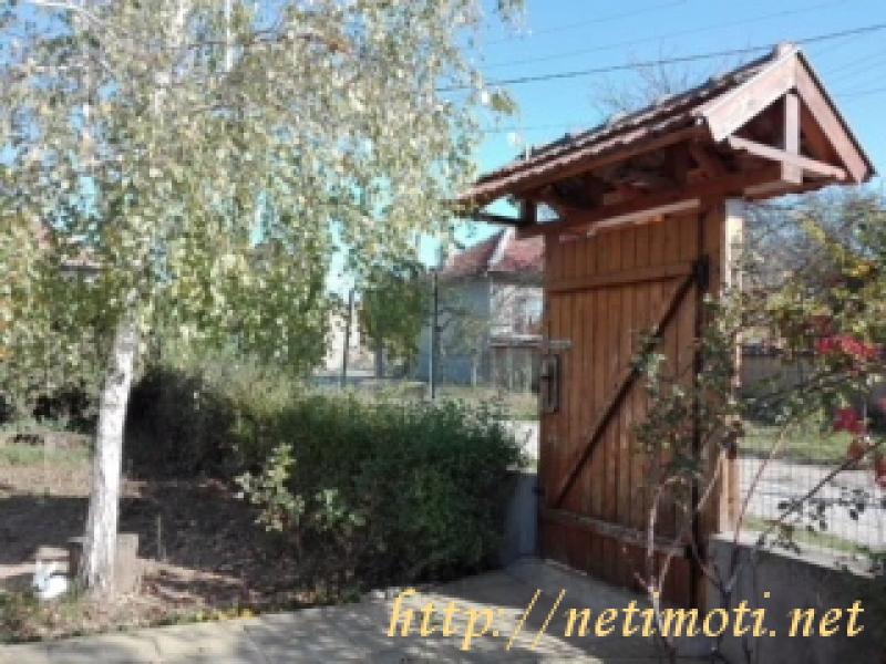 Оферта за недвижим имот с номер 18143: къща в Велико Търново област - с.Първомайци в категория продава - 120 м2 на цена 45000 EUR - снимка номер 2 Снимка 2 на къща в Велико Търново област - с.Първомайци в категория недвижими имоти продава - 120 м2 на цена 45000 EUR