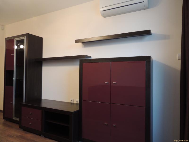 Снимка 3 на двустаен апартамент в София - Зона Б5 в категория недвижими имоти дава под наем - 76 м2 на цена  520 EUR 