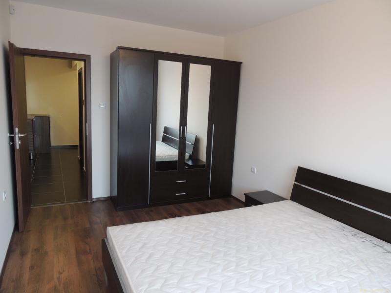 Снимка 4 на двустаен апартамент в София - Зона Б5 в категория недвижими имоти дава под наем - 76 м2 на цена  520 EUR 