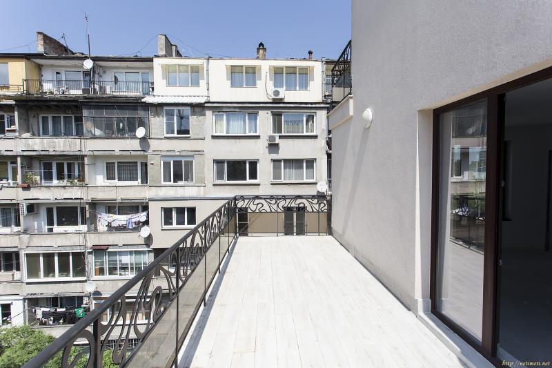 Снимка 6 на тристаен апартамент в София - Лозенец в категория недвижими имоти продава - 120 м2 на цена  200000 EUR 