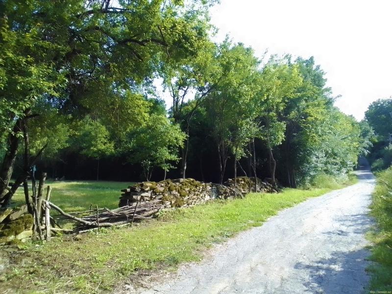 снимка на парцел в София област с.Равнище