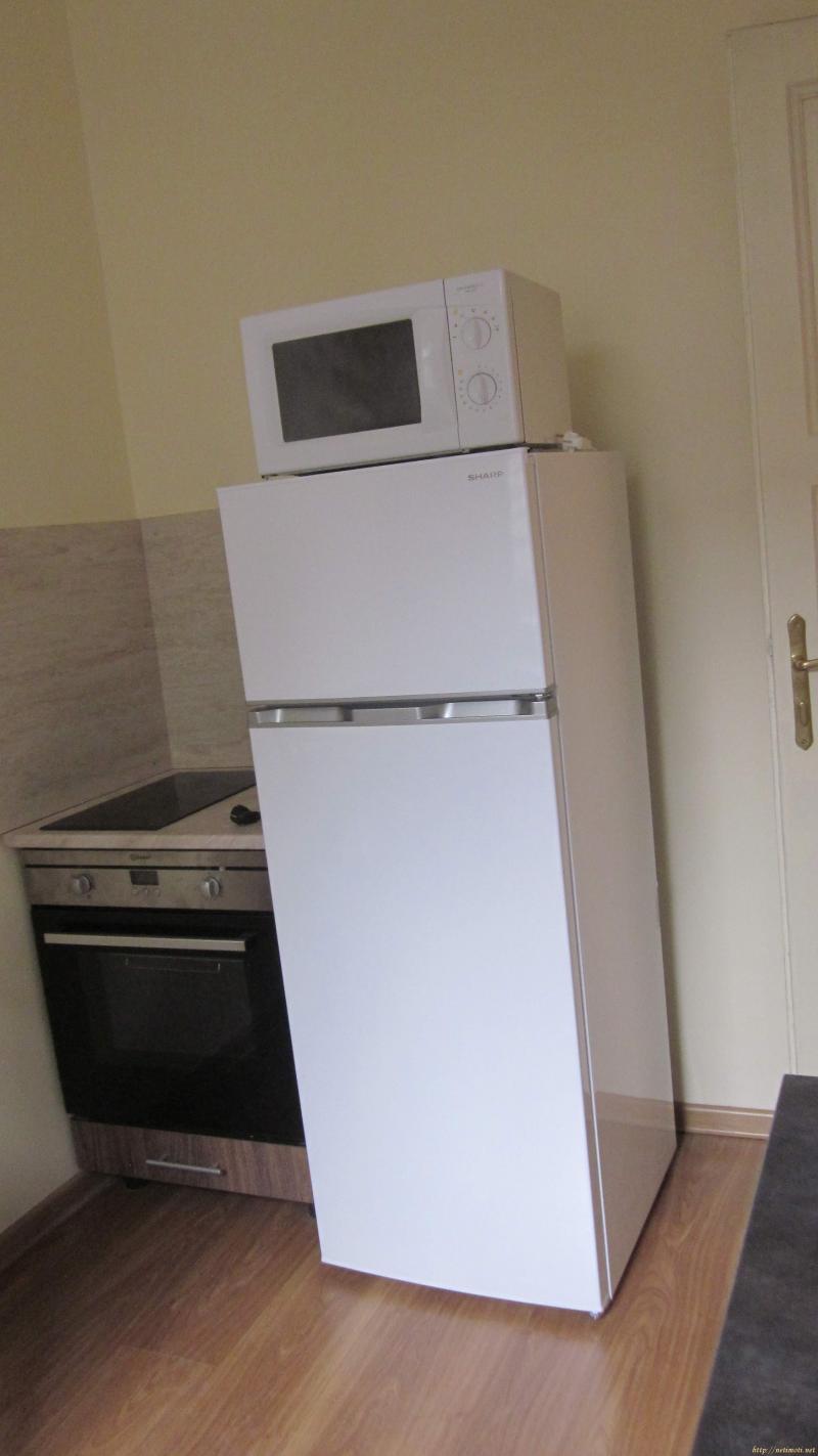 Снимка 3 на двустаен апартамент в София - Оборище в категория недвижими имоти дава под наем - 65 м2 на цена  450 EUR 