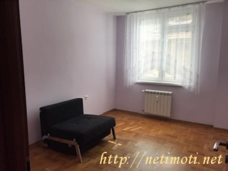 Снимка 6 на тристаен апартамент в София - Лозенец в категория недвижими имоти дава под наем - 78 м2 на цена  460 EUR 