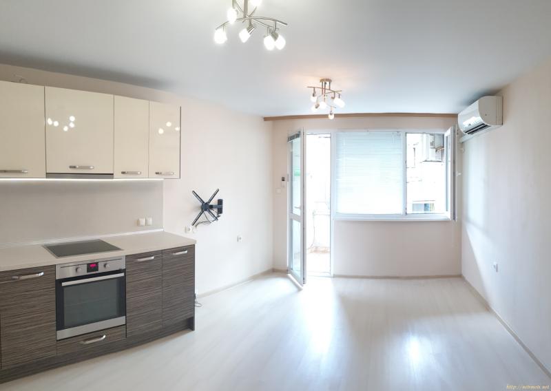 Снимка 1 на двустаен апартамент в Русе - Широк Център в категория недвижими имоти продава - 72 м2 на цена  59000 EUR 