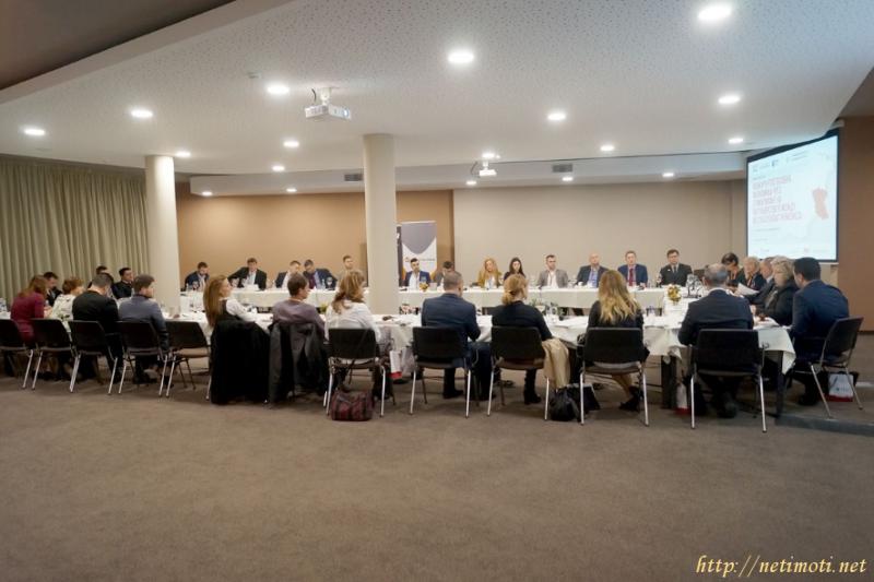 Снимка 4 на други в Бургас - Изгрев в категория недвижими имоти дава под наем - 280 м2 на цена  128 EUR 