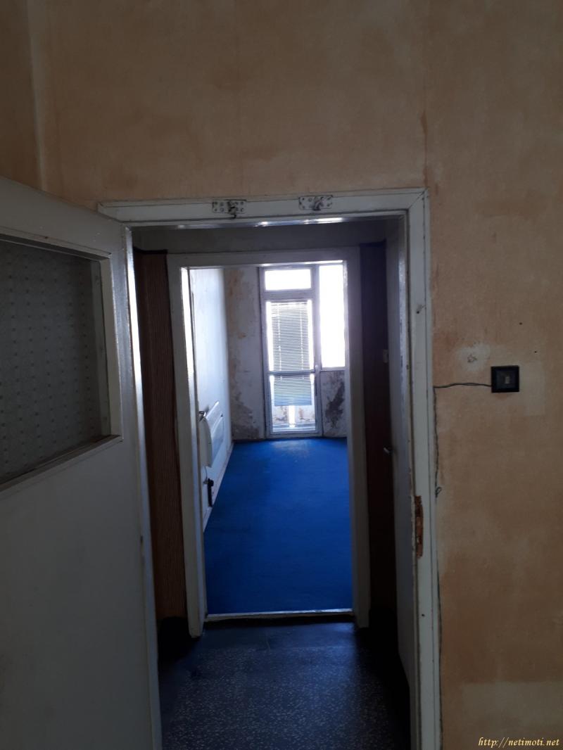 Снимка 1 на тристаен апартамент в Варна - Владислав Варненчик в категория недвижими имоти продава - 70 м2 на цена  40903 EUR 