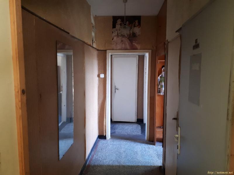 Снимка 2 на тристаен апартамент в Варна - Владислав Варненчик в категория недвижими имоти продава - 70 м2 на цена  40903 EUR 