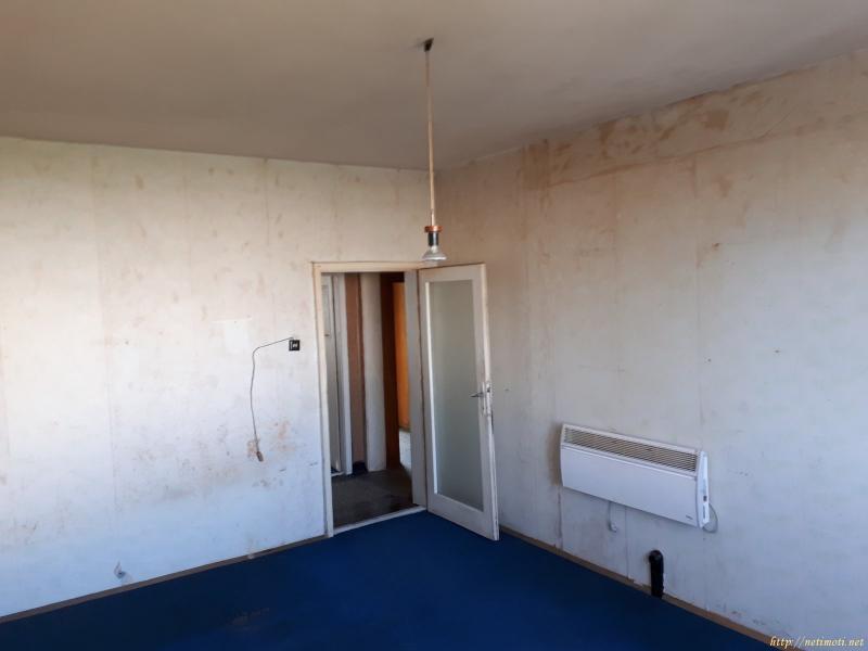 Снимка 3 на тристаен апартамент в Варна - Владислав Варненчик в категория недвижими имоти продава - 70 м2 на цена  40903 EUR 