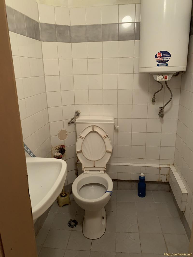 Снимка 5 на тристаен апартамент в Пловдив - Въстанически в категория недвижими имоти продава - 70 м2 на цена  152 EUR 