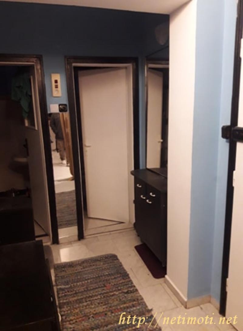 снимка на тристаен апартамент в Пловдив Център