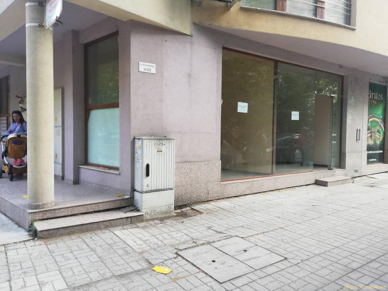 Оферта за недвижим имот с номер 19289: магазин в Пловдив - Въстанически в категория дава под наем - 40 м2 на цена 150 EUR - снимка номер 1 Снимка 1 на магазин в Пловдив - Въстанически в категория недвижими имоти дава под наем - 40 м2 на цена 150 EUR