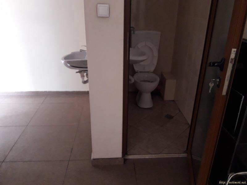 Оферта за недвижим имот с номер 19289: магазин в Пловдив - Въстанически в категория дава под наем - 40 м2 на цена 150 EUR - снимка номер 3 Снимка 3 на магазин в Пловдив - Въстанически в категория недвижими имоти дава под наем - 40 м2 на цена 150 EUR