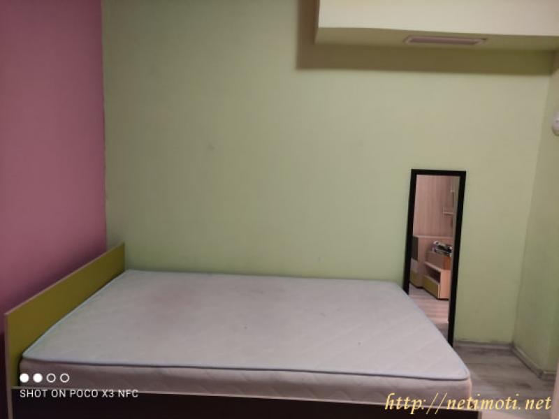 Снимка 2 на едностаен апартамент в Пловдив - Широк Център в категория недвижими имоти продава - 90 м2 на цена  348 EUR 
