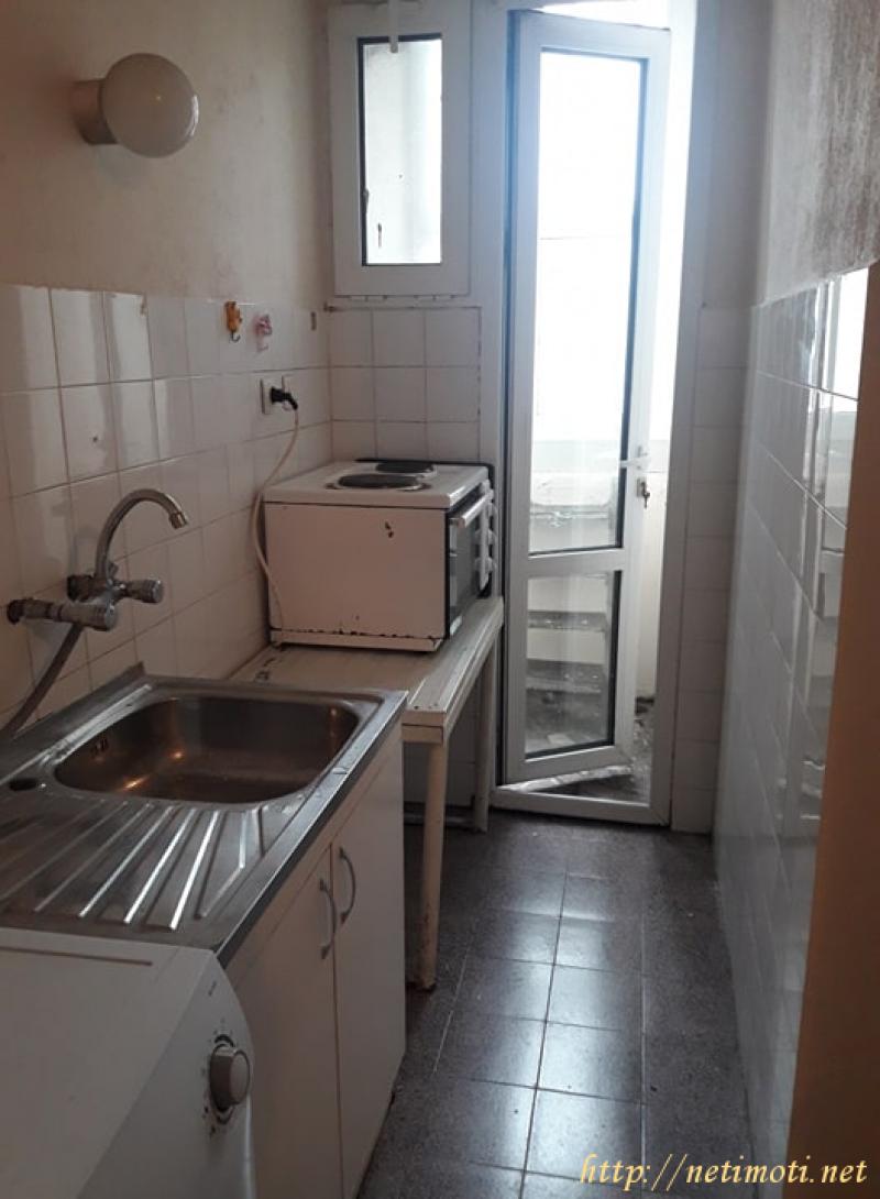 Снимка 2 на едностаен апартамент в Пловдив - Смирненски в категория недвижими имоти дава под наем - 40 м2 на цена  0 EUR 