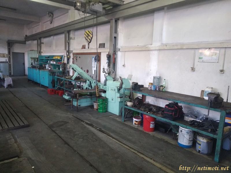 Снимка 2 на предприятие в Варна - Южна Пром. Зона в категория недвижими имоти дава под наем - 198 м2 на цена  1219 EUR 