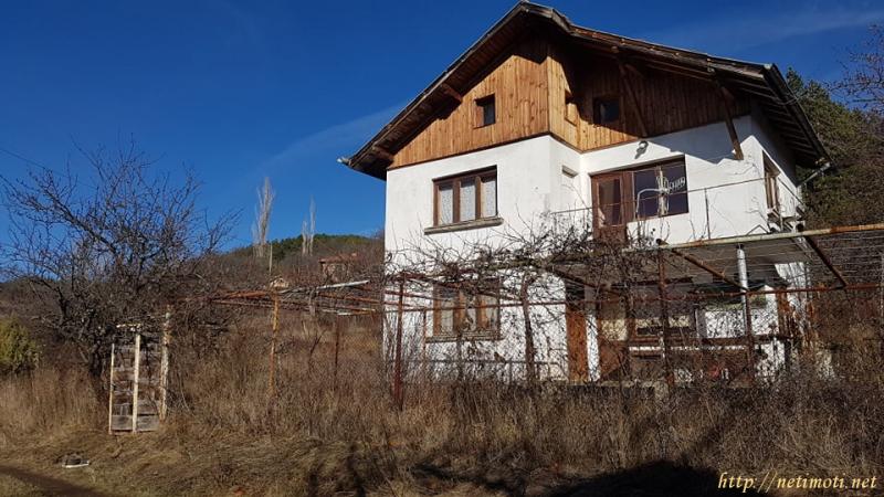 снимка на вила в Перник област с.Одраница