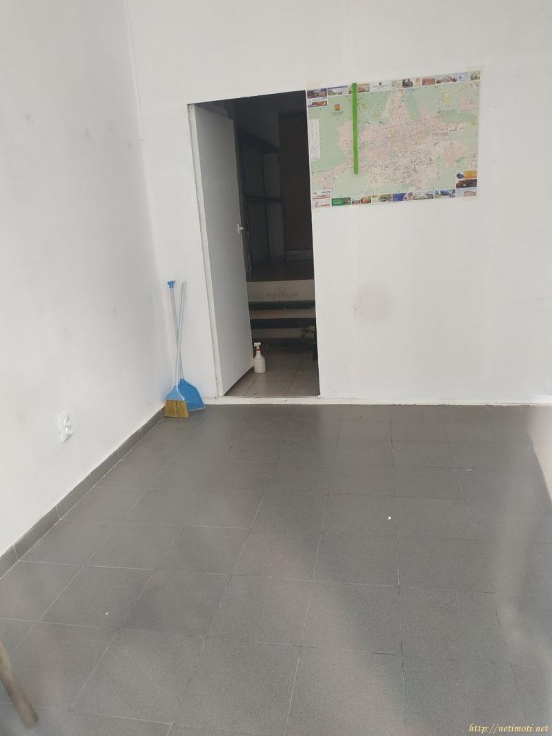Снимка 1 на магазин в Стара Загора област - гр.Гурково в категория недвижими имоти дава под наем - 23 м2 на цена  66 EUR 