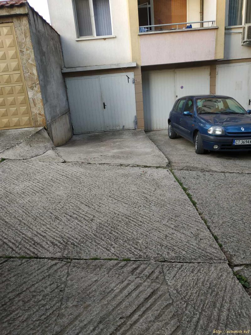 Оферта за недвижим имот с номер 19302: гараж в Стара Загора - Център в категория дава под наем - 20 м2 на цена 66 EUR - снимка номер 0 Снимка 0 на гараж в Стара Загора - Център в категория недвижими имоти дава под наем - 20 м2 на цена 66 EUR