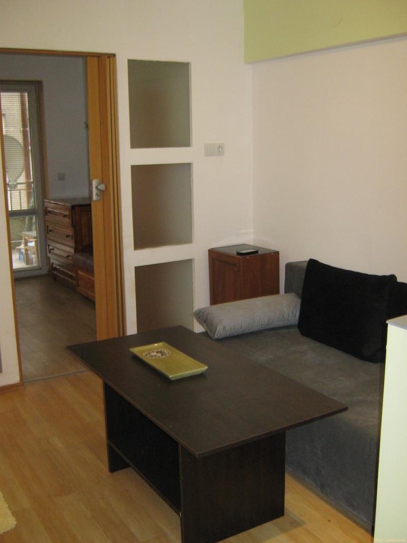 Снимка 3 на двустаен апартамент в Благоевград - Център в категория недвижими имоти дава под наем - 48 м2 на цена  153 EUR 