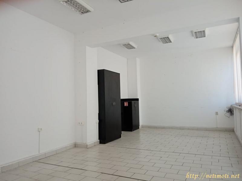 Снимка 3 на офис в Варна - Жп Гара в категория недвижими имоти дава под наем - 30 м2 на цена  0 EUR 