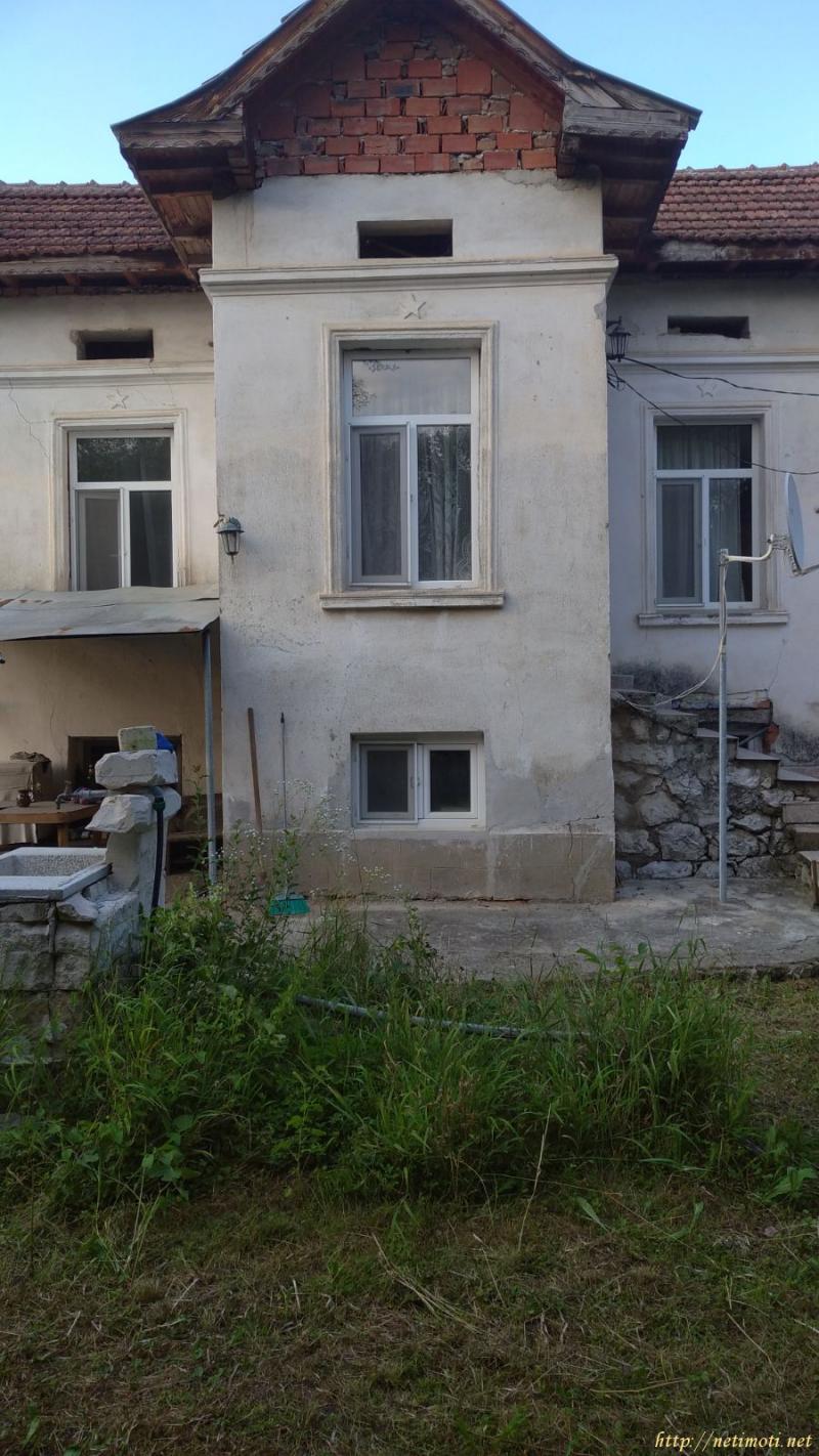 Снимка 4 на къща в София област - с.Скравена в категория недвижими имоти продава - 1270 м2 на цена  28121 EUR 