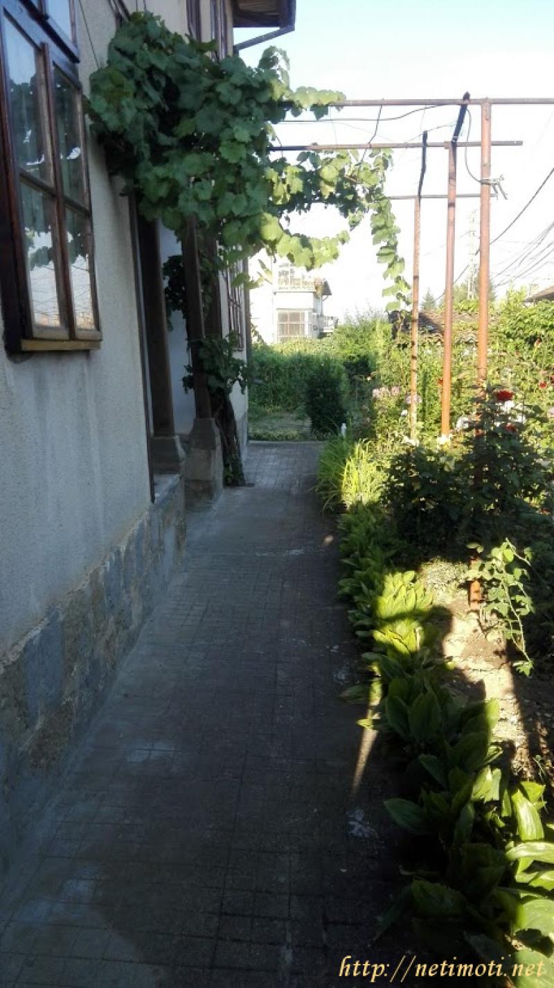 Оферта за недвижим имот с номер 19536: къща в Велико Търново област - гр.Елена в категория продава - 246 м2 на цена 0 EUR - снимка номер 2 Снимка 2 на къща в Велико Търново област - гр.Елена в категория недвижими имоти продава - 246 м2 на цена 0 EUR