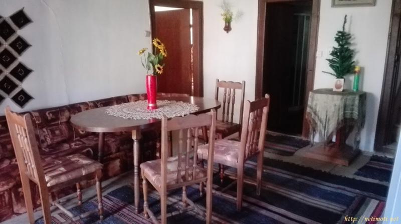 Оферта за недвижим имот с номер 19536: къща в Велико Търново област - гр.Елена в категория продава - 246 м2 на цена 0 EUR - снимка номер 4 Снимка 4 на къща в Велико Търново област - гр.Елена в категория недвижими имоти продава - 246 м2 на цена 0 EUR