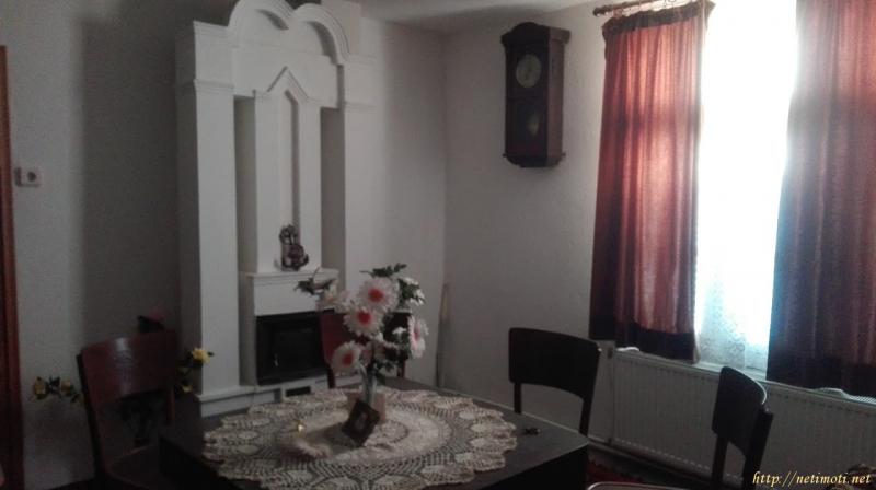 Оферта за недвижим имот с номер 19536: къща в Велико Търново област - гр.Елена в категория продава - 246 м2 на цена 0 EUR - снимка номер 6 Снимка 6 на къща в Велико Търново област - гр.Елена в категория недвижими имоти продава - 246 м2 на цена 0 EUR