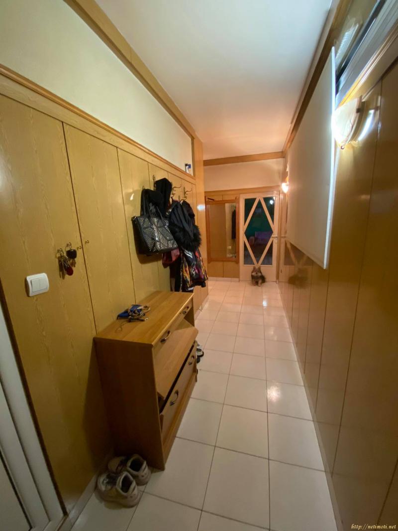 Снимка 4 на тристаен апартамент в Пловдив - Тракия в категория недвижими имоти продава - 80 м2 на цена  78000 EUR 