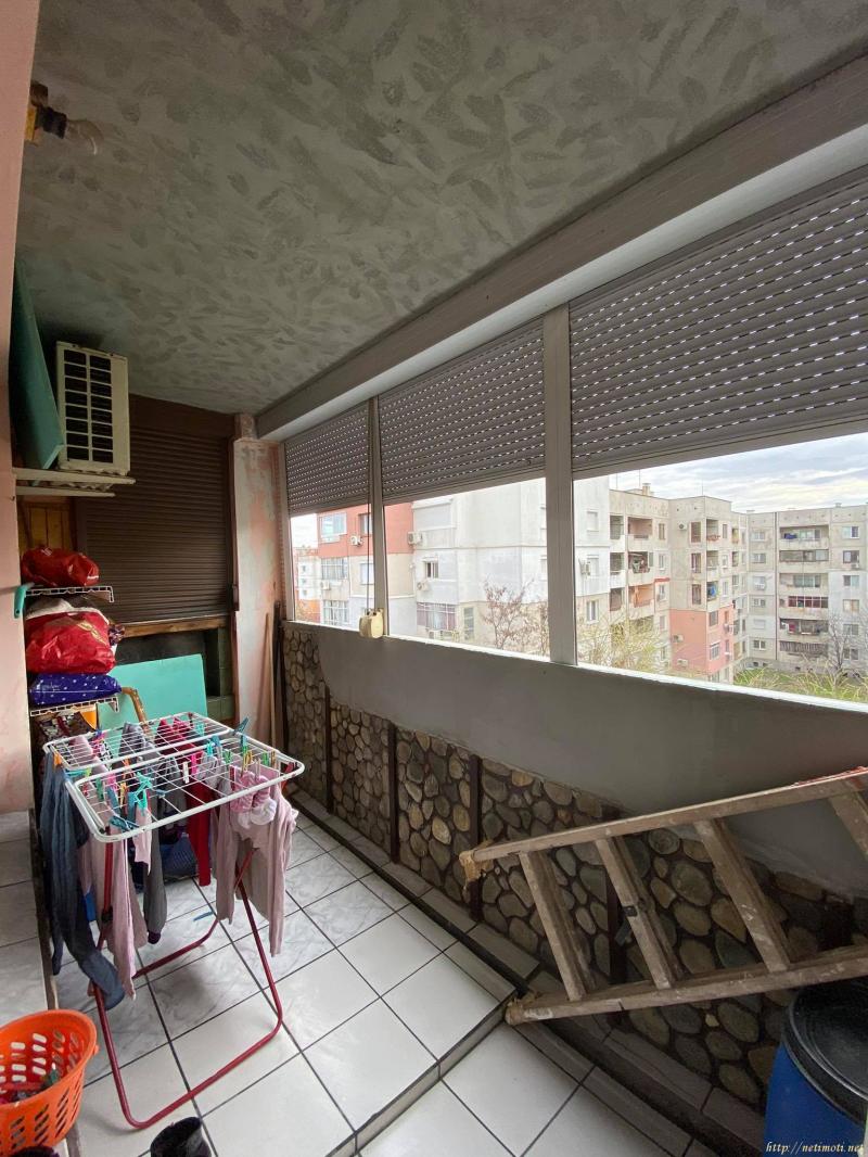 Снимка 8 на тристаен апартамент в Пловдив - Тракия в категория недвижими имоти продава - 80 м2 на цена  78000 EUR 