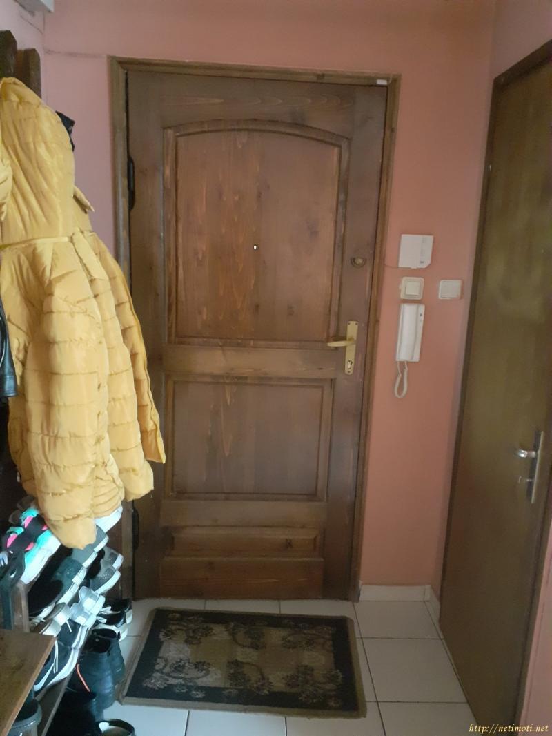 Оферта за недвижим имот с номер 19963: тристаен апартамент в Плевен - Идеален Център в категория продава - 85 м2 на цена 120000 EUR - снимка номер 8 Снимка 8 на тристаен апартамент в Плевен - Идеален Център в категория недвижими имоти продава - 85 м2 на цена 120000 EUR