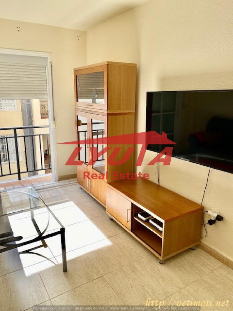 Снимка 1 на тристаен апартамент в София - Център в категория недвижими имоти продава - 93 м2 на цена  184000 EUR 