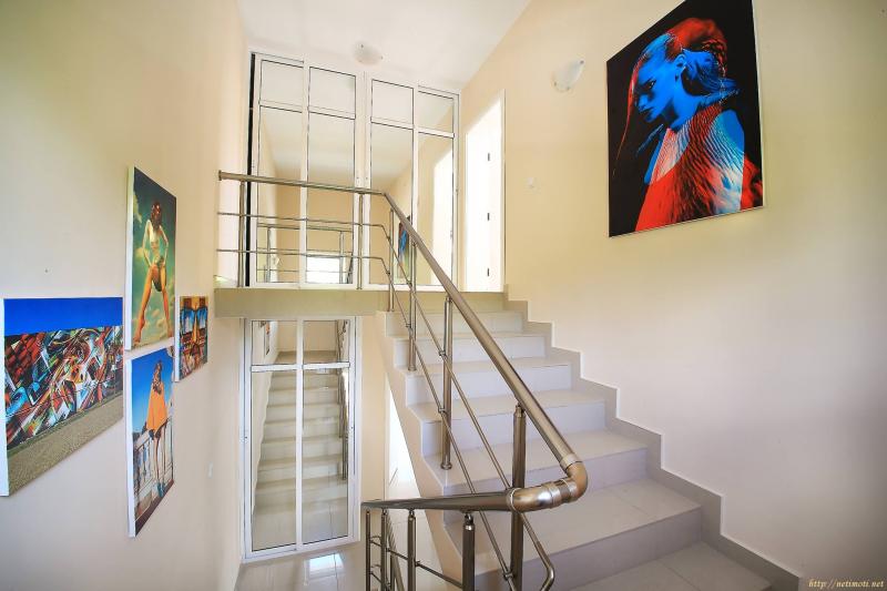 Снимка 8 на вила в Добрич област - гр.Балчик в категория недвижими имоти продава - 465 м2 на цена  280000 EUR 