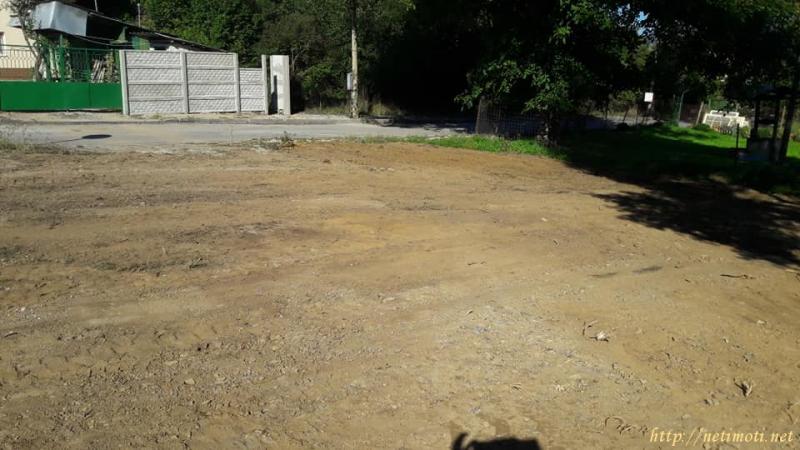 Снимка 2 на парцел в Перник област - с.Гигинци в категория недвижими имоти продава - 500 м2 на цена  3886 EUR 