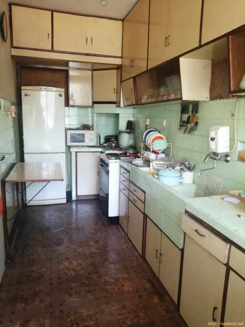 Оферта за недвижим имот с номер 20144: многостаен апартамент в Варна - Център в категория дава под наем - 105 м2 на цена 280 EUR - снимка номер 4 Снимка 4 на многостаен апартамент в Варна - Център в категория недвижими имоти дава под наем - 105 м2 на цена 280 EUR