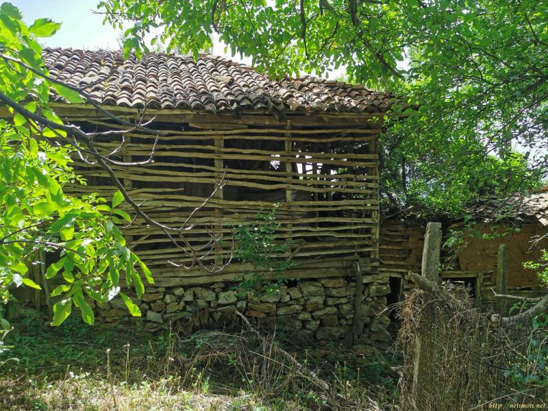 Снимка 6 на парцел в Перник област - с.Туроковци в категория недвижими имоти продава - 1150 м2 на цена  17895 EUR 