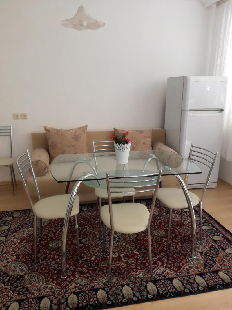 Оферта за недвижим имот с номер 20242: къща в София област - в категория продава - 380 м2 на цена 0 EUR - снимка номер 7 Снимка 7 на къща в София област - в категория недвижими имоти продава - 380 м2 на цена 0 EUR