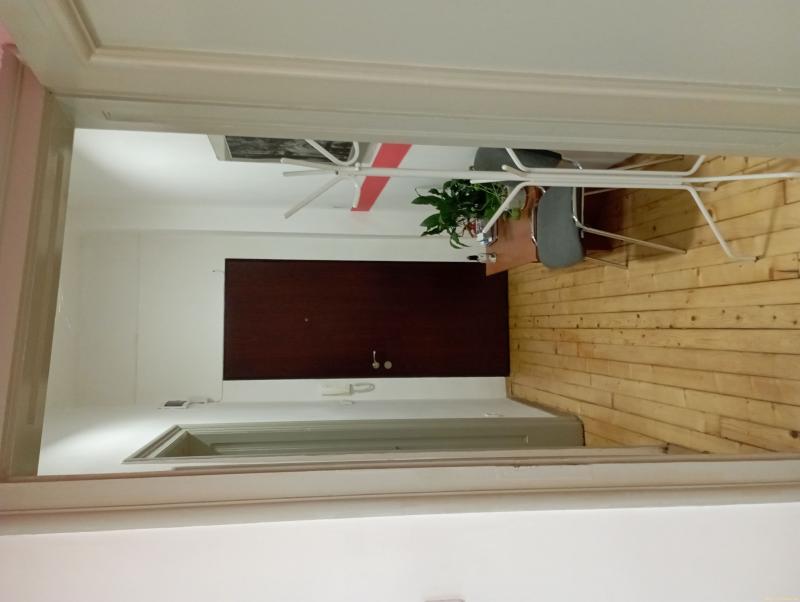 Оферта за недвижим имот с номер 20267: офис в София - Център в категория дава под наем - 17 м2 на цена 174 EUR - снимка номер 3 Снимка 3 на офис в София - Център в категория недвижими имоти дава под наем - 17 м2 на цена 174 EUR