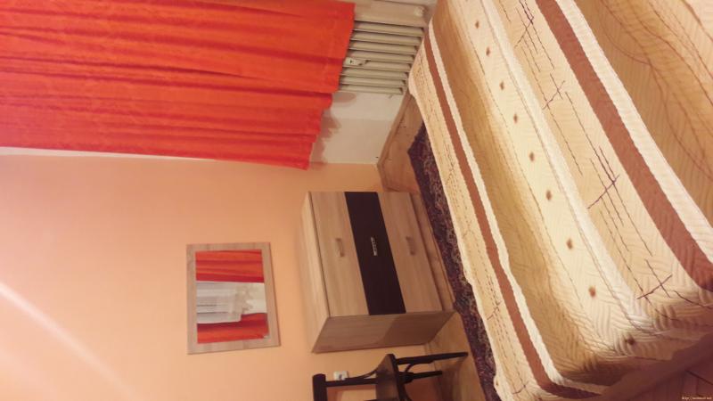 Оферта за недвижим имот с номер 20269: тристаен апартамент в София - Лозенец в категория дава под наем - 86 м2 на цена 383 EUR - снимка номер 6 Снимка 6 на тристаен апартамент в София - Лозенец в категория недвижими имоти дава под наем - 86 м2 на цена 383 EUR