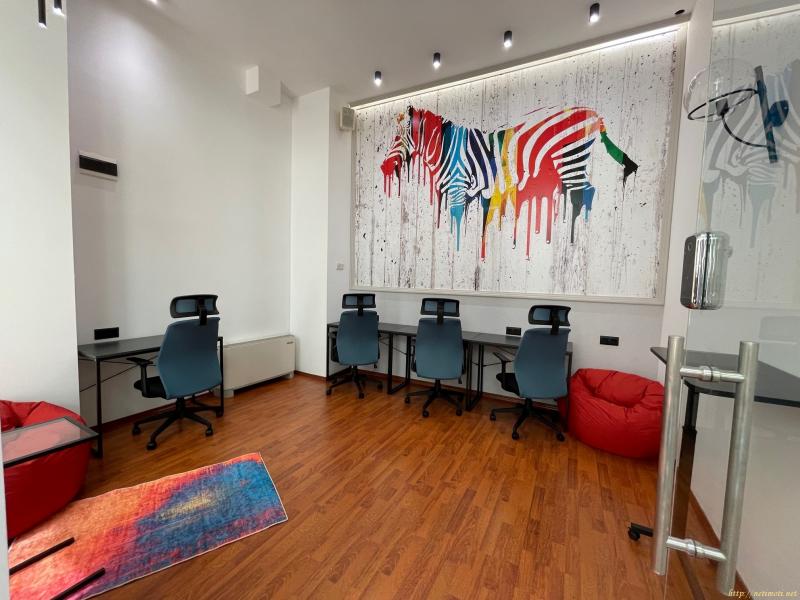 Снимка 1 на едностаен апартамент в София - Център в категория недвижими имоти дава под наем - 16 м2 на цена  665 EUR 