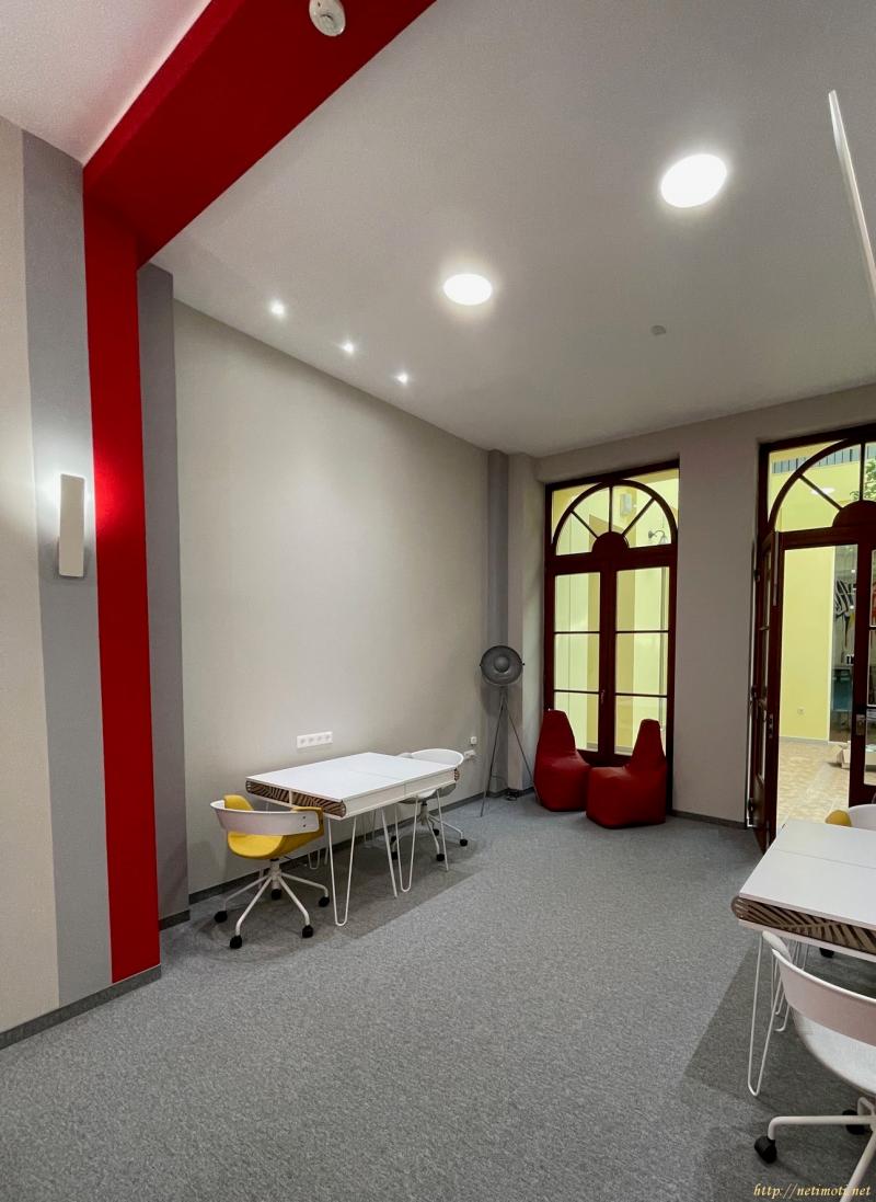 Оферта за недвижим имот с номер 20289: офис в София - Център в категория дава под наем - 36 м2 на цена 1227 EUR - снимка номер 2 Снимка 2 на офис в София - Център в категория недвижими имоти дава под наем - 36 м2 на цена 1227 EUR