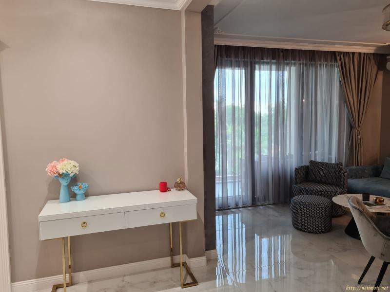 Снимка 5 на многостаен апартамент в Варна област - к.к. Св.Константин и Елена в категория недвижими имоти продава - 103 м2 на цена  320000 EUR 