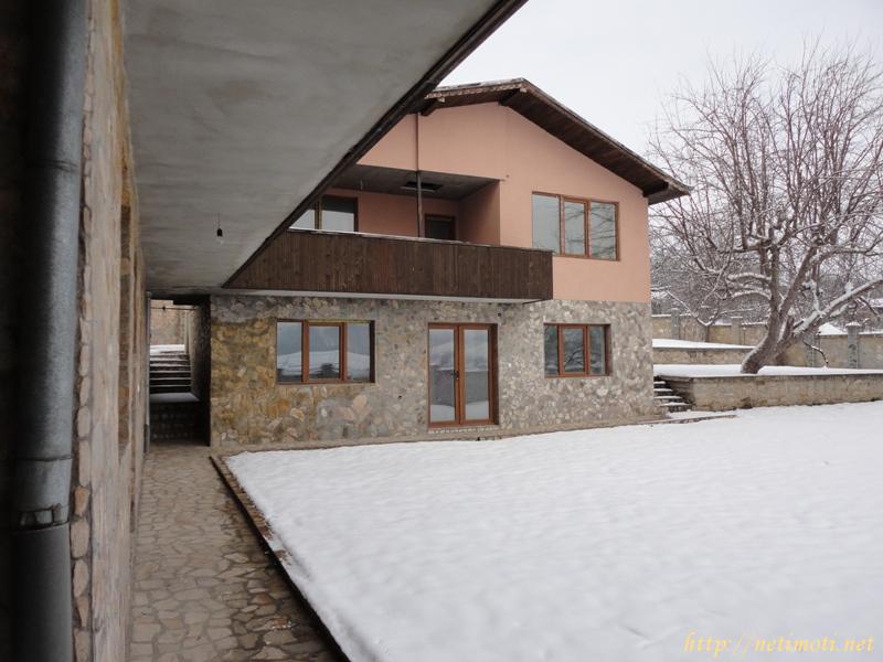 Снимка 4 на къща в Велико Търново област - с.Царевец в категория недвижими имоти продава - 315 м2 на цена  87000 EUR 