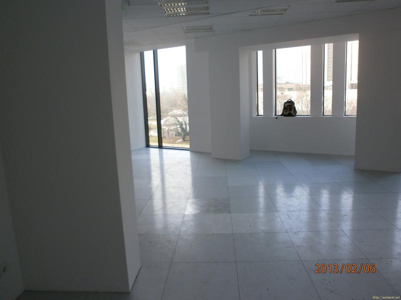 Снимка 1 на офис в София - Център в категория недвижими имоти дава под наем - 101 м2 на цена  0 EUR 
