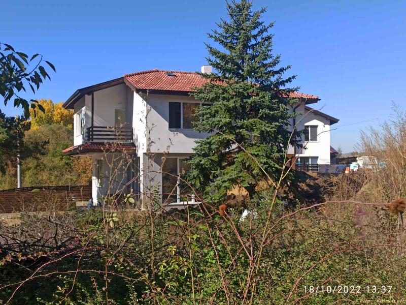 Оферта за недвижим имот с номер 20450: къща в Перник област - с.Рударци в категория продава - 173 м2 на цена 297000 EUR - снимка номер 2 Снимка 2 на къща в Перник област - с.Рударци в категория недвижими имоти продава - 173 м2 на цена 297000 EUR