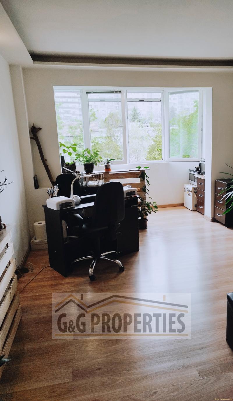 Оферта за недвижим имот с номер 20572: двустаен апартамент в София - Люлин 3 в категория продава - 42 м2 на цена 79500 EUR - снимка номер 4 Снимка 4 на двустаен апартамент в София - Люлин 3 в категория недвижими имоти продава - 42 м2 на цена 79500 EUR