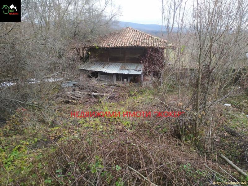 Снимка 7 на къща в Велико Търново област - с.Петковци в категория недвижими имоти продава - 86 м2 на цена  16350 EUR 