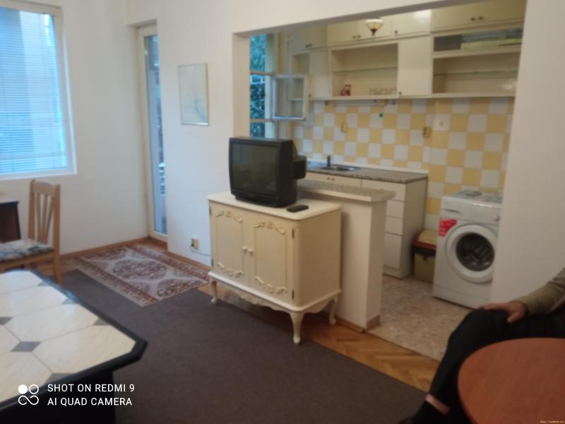 Оферта за недвижим имот с номер 20677: двустаен апартамент в Варна - Винс в категория дава под наем - 60 м2 на цена 383 EUR - снимка номер 2 Снимка 2 на двустаен апартамент в Варна - Винс в категория недвижими имоти дава под наем - 60 м2 на цена 383 EUR